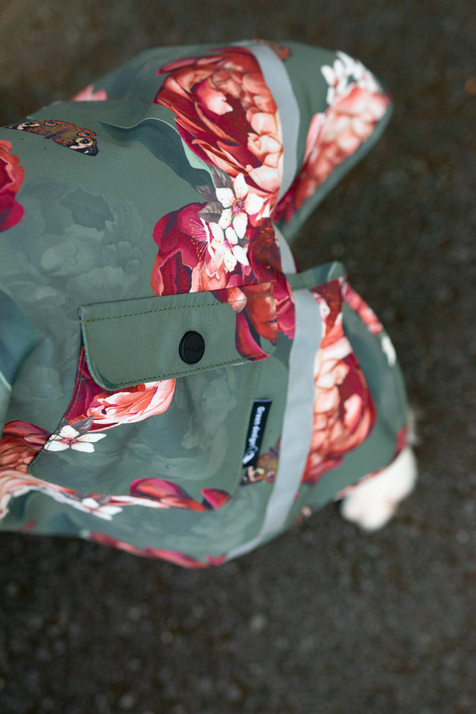 Scribbler pets, waterproof raincoat for dogs, rain jacket for dog, outerwear for dogs, waterproof, seam sealed, recycled plastic, floral print, peony, colourful, printed rainwear for pets, lightweight, sustainable, saddle pocket, reflective strips